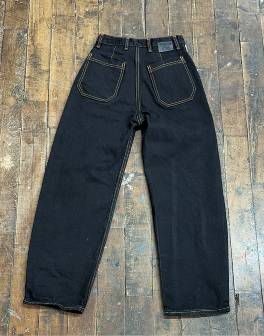 24 - Bleached Barrel Leg