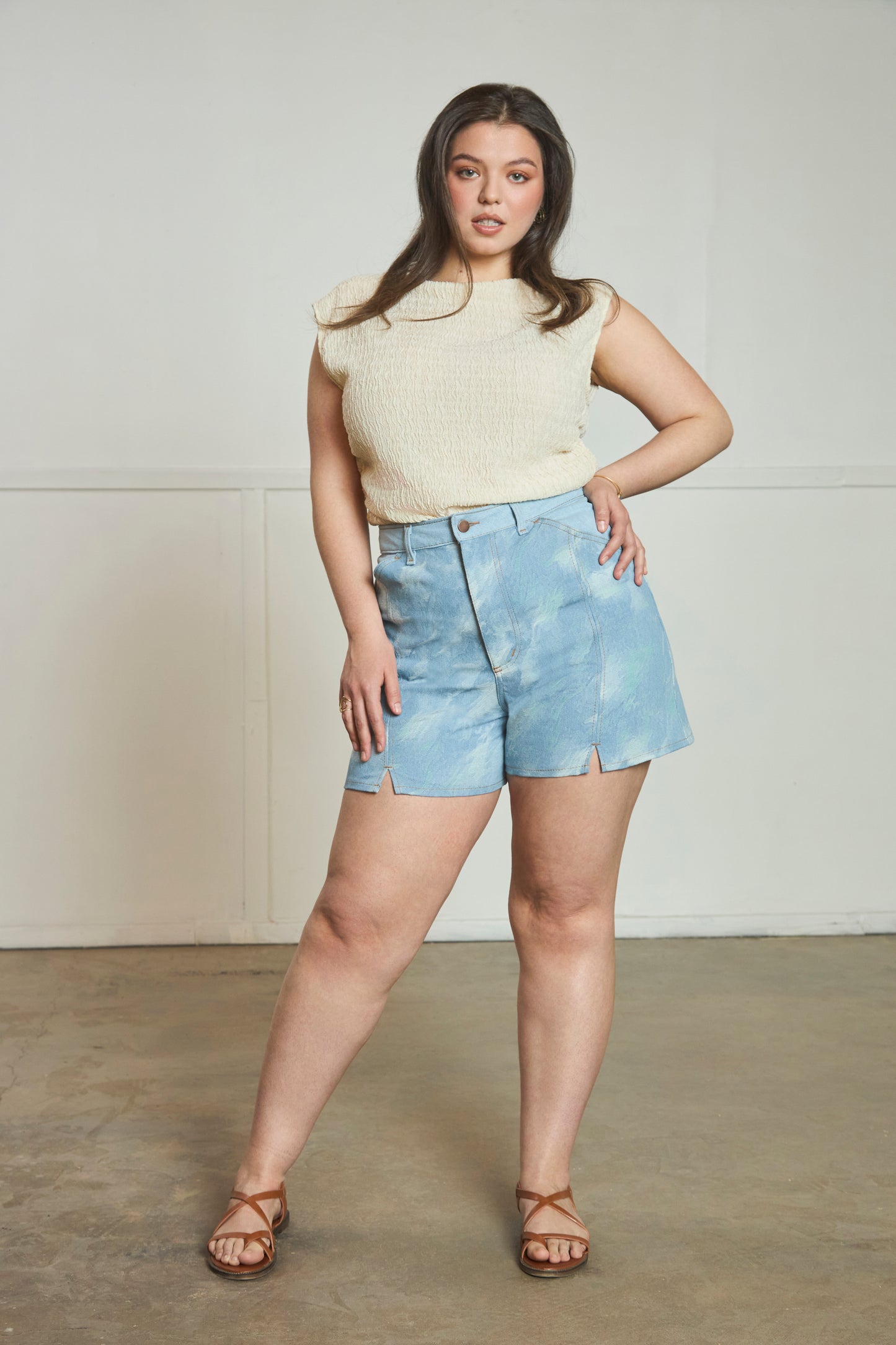 Manvi - Denim Jacquard Slit Shorts