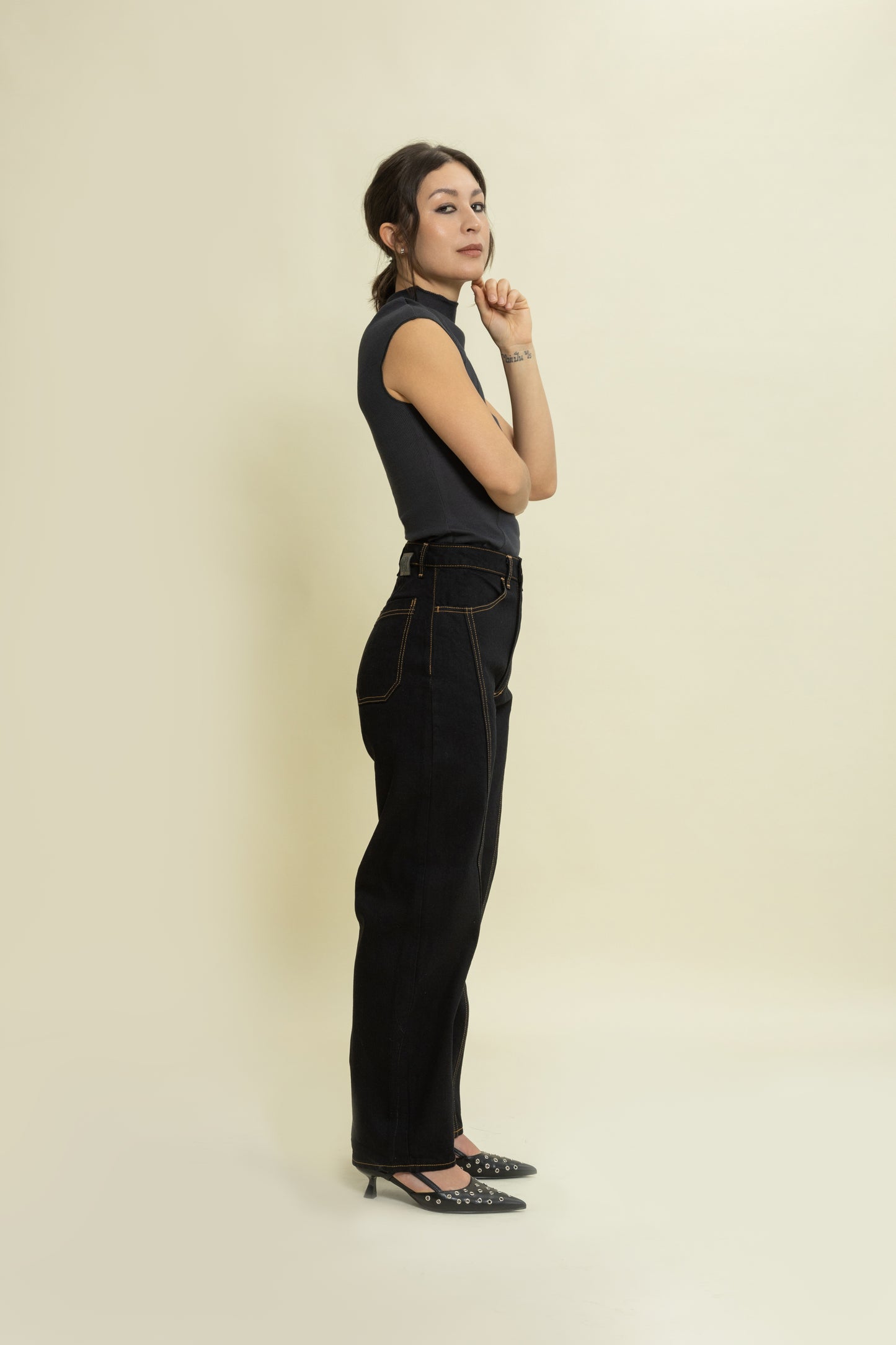 Black Barrel Leg **Pre-Order Discount March 24-April 7**