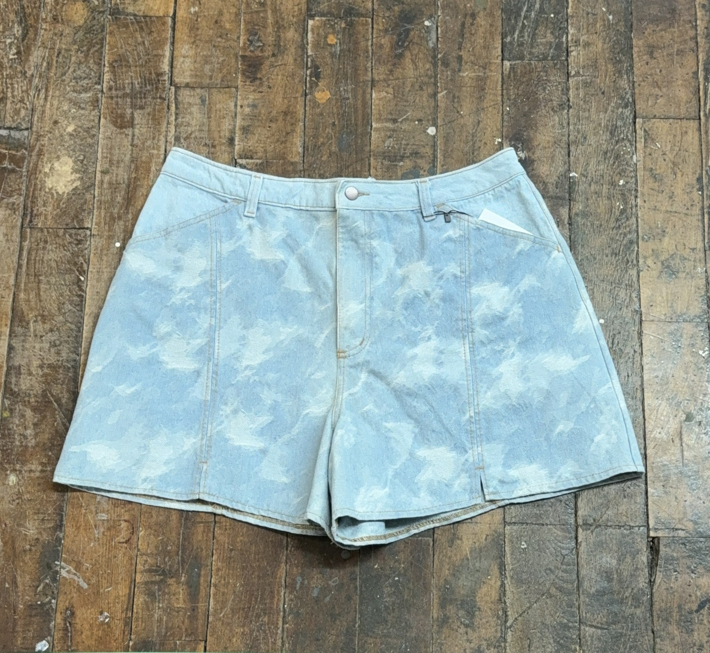 36 - Manvi - Denim Jacquard Slit Shorts