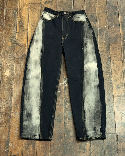 24 - Bleached Barrel Leg