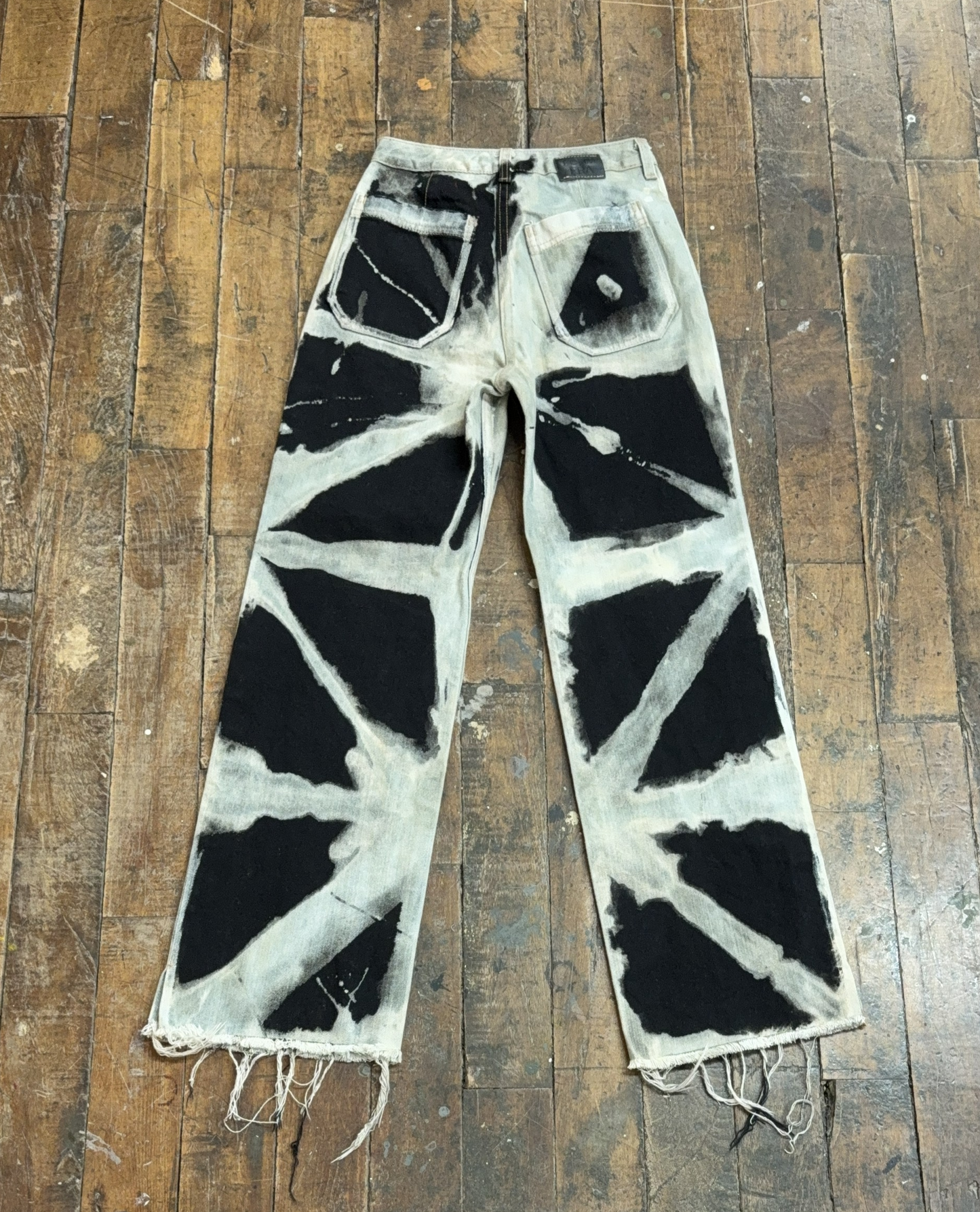 24 - Shibori Bleach Straight Leg