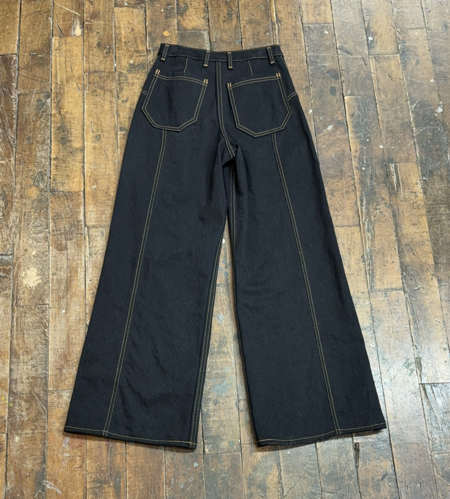 26 - Winona 3-Panel Black Denim